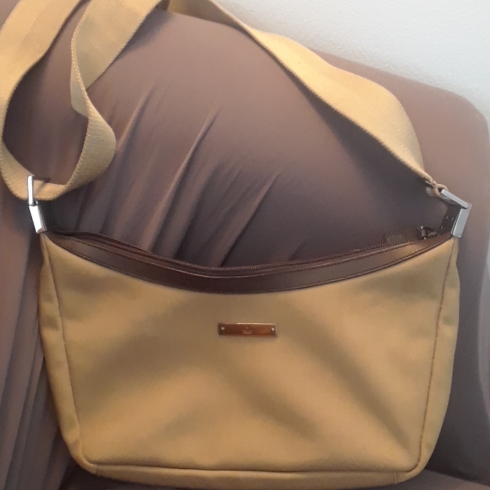 Crossbody purse